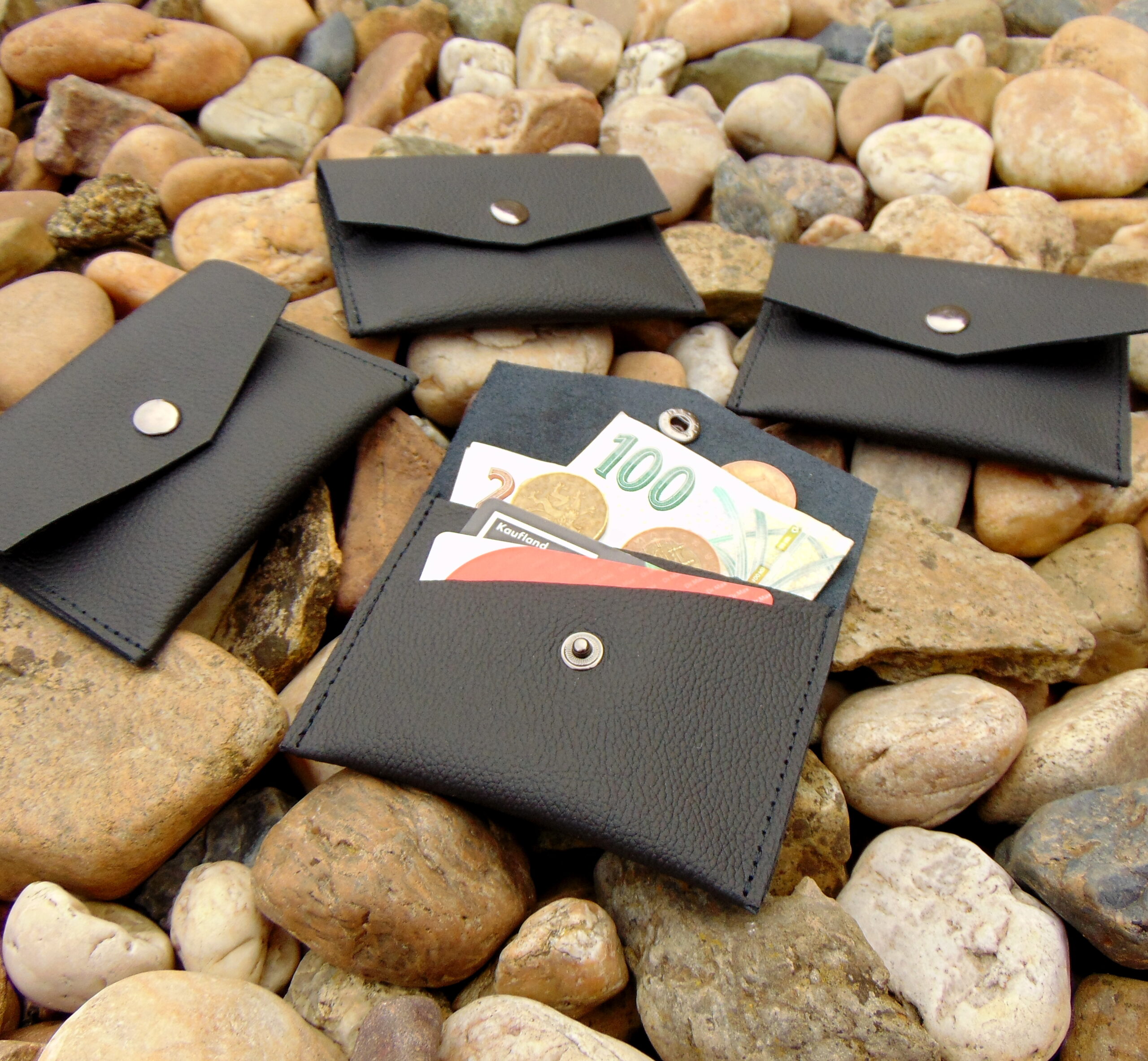 Malá kožená peněženka- černá